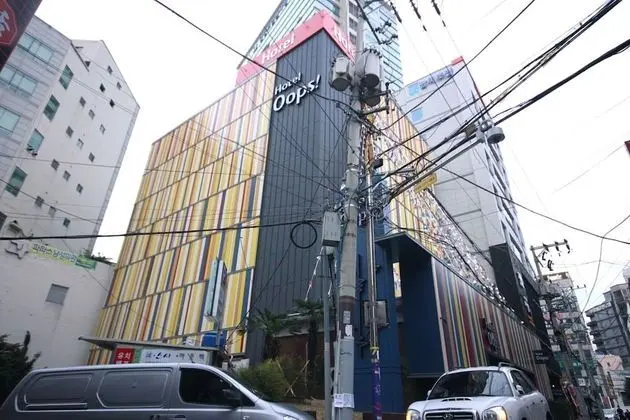 Busan Yeonsan-dong Oops
