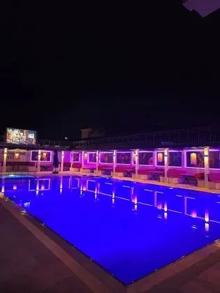 Buseyine Otel