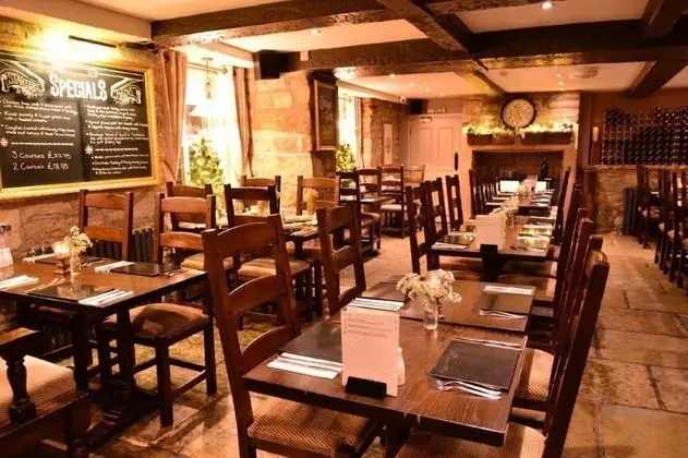 Busfeild Arms - İç Mekan