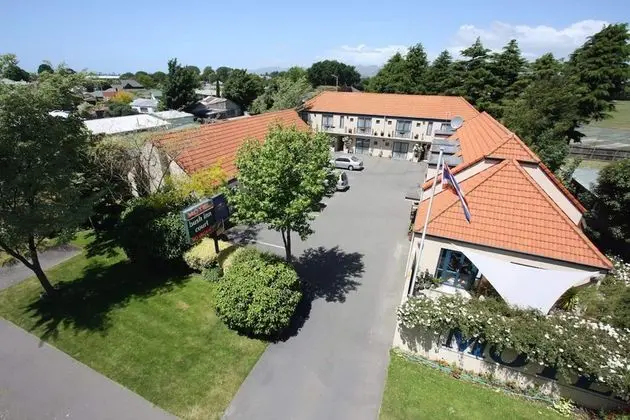 Bush Inn Court Motel - Öne Çıkan Resim