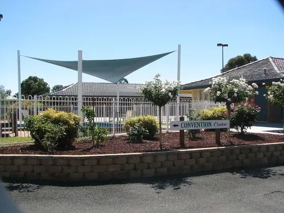 Bushmans Motor Inn - Dış Mekan