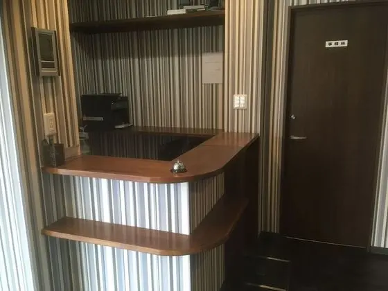 Business Hotel Akayane - Hostel - Lobi