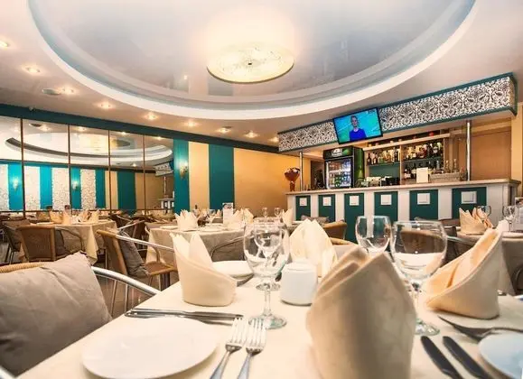 Business Hotel Kostroma - Yerinde Yemek