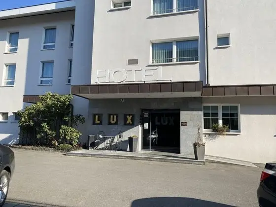 BUSINESSHOTEL LUX