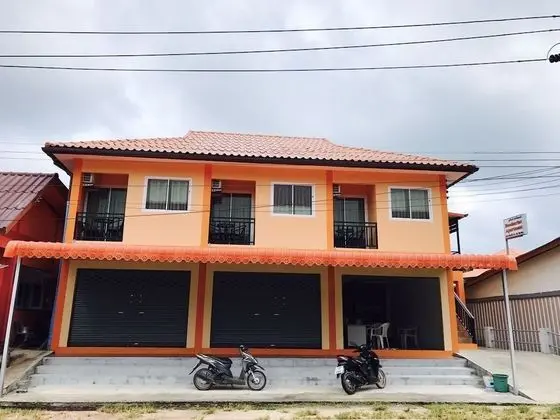 Bussarin Apartment