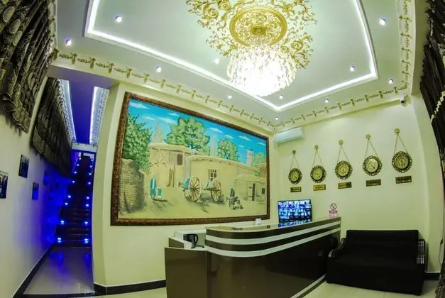 Hotel Buston - Lobi
