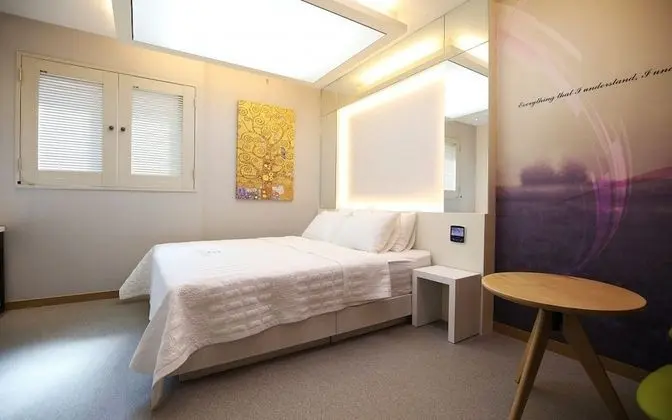 Buyeo Self Check-in Motel Golf