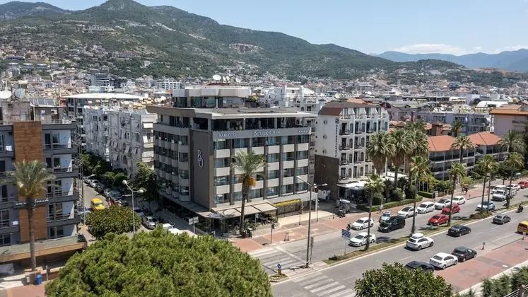 Büyük Hotel - Dış Mekan