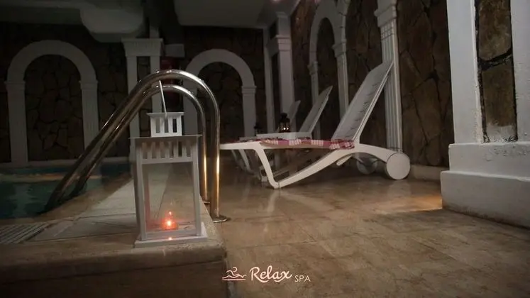 Hotel Buyuk Hamit - Havuz