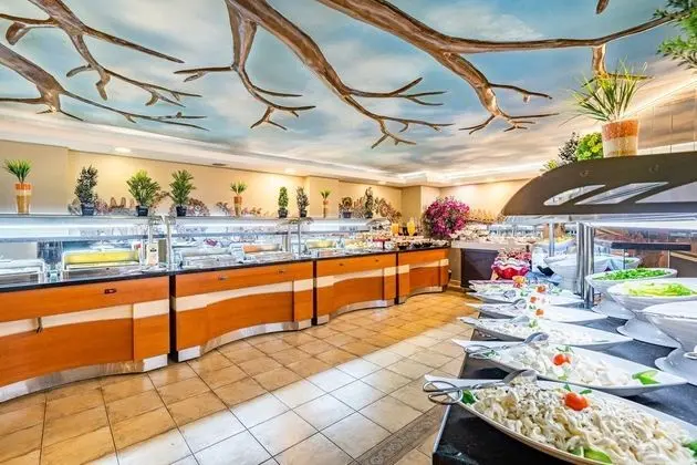 Büyük Velic Hotel - Yeme / İçme