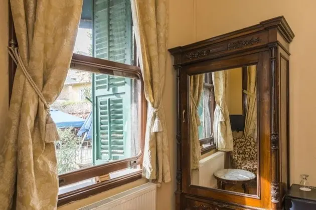 Büyükada Anastasia Meziki History Mansion - Oda