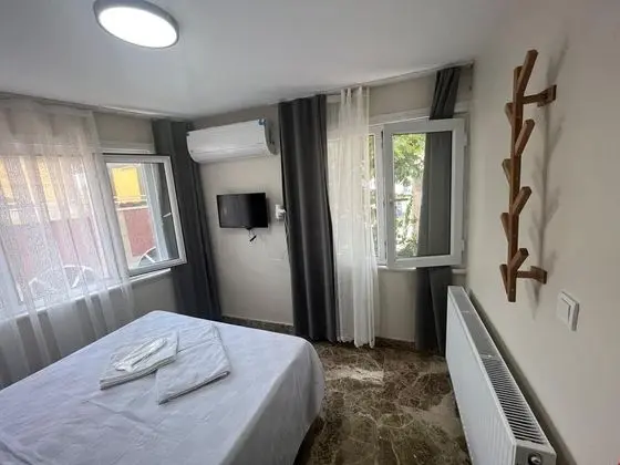 Büyükada Çarşı Pansiyon