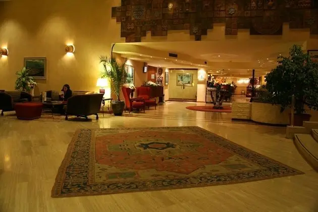 Buyukhanli Park Hotel Deluxe & Residence - Special Class - Lobi