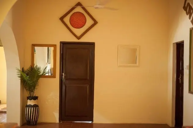 Bwejuu Beach Palm Villa - Lobi