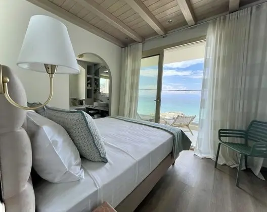 Byblos Aqua, The Amazing Sea Front Villa - Oda
