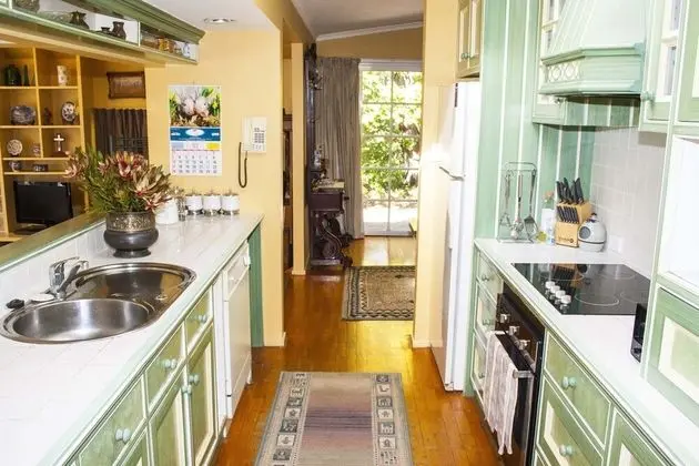 Bygone Beautys Cottages - Bronte Cottage - Mutfak