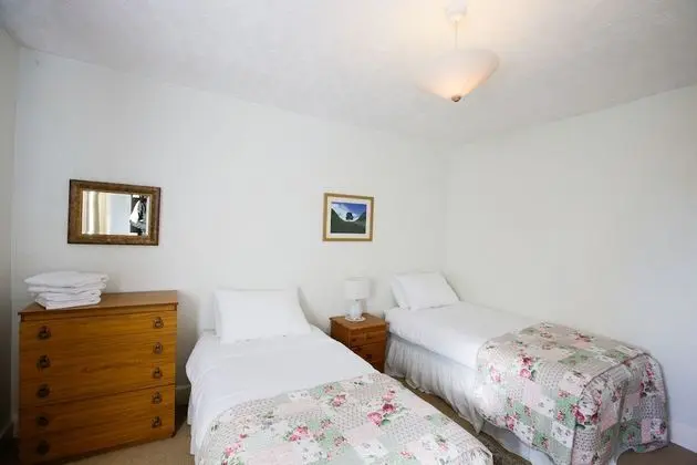 Byrness House - Oda
