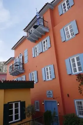 Byron Hotel - Öne Çıkan Resim