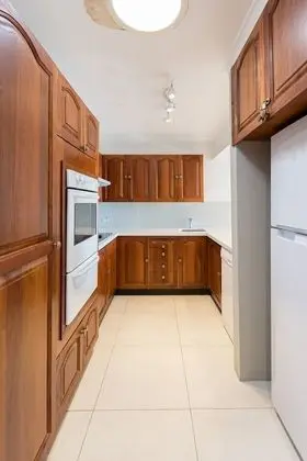 Byron Pacific Apartments - Mutfak