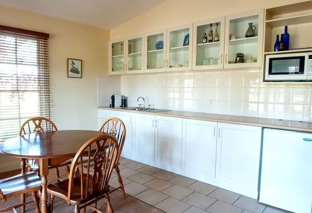 Byronsvale Vineyard and Accommodation - Mutfak