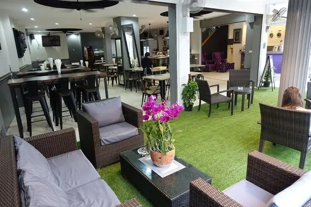 C&C Residence Bistro Restaurant - Yerinde Yemek
