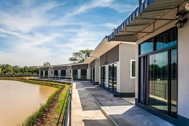 C-CODE RESORT