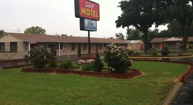 C & H Motel