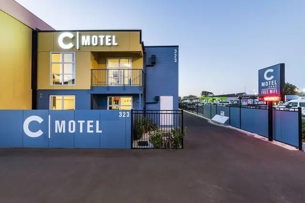 C Motel - Dış Mekan