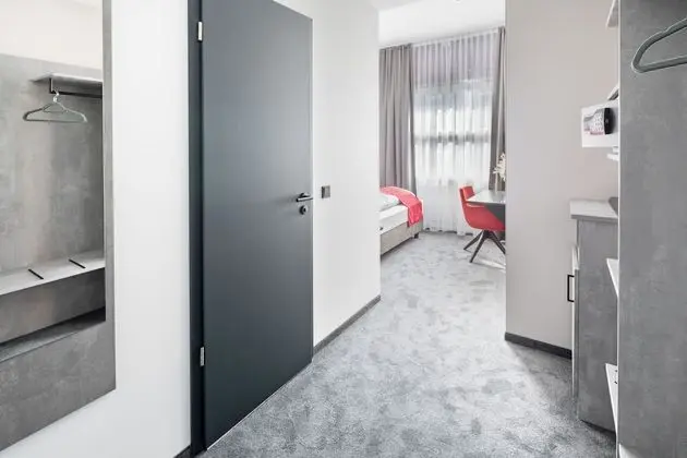 C & N Hotel - an der Messe München - Genel