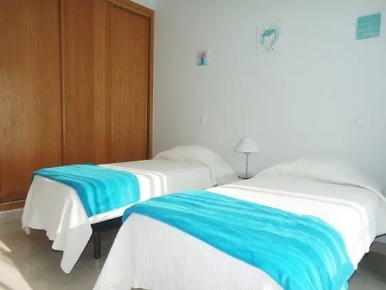 C05 - Convento Apartment - Oda