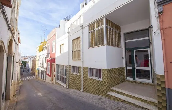 C10 - Lagos Center Apartment - Dış Mekan