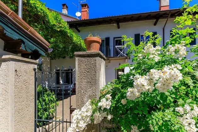 Ca' Bianca By The Lake and Lake Access