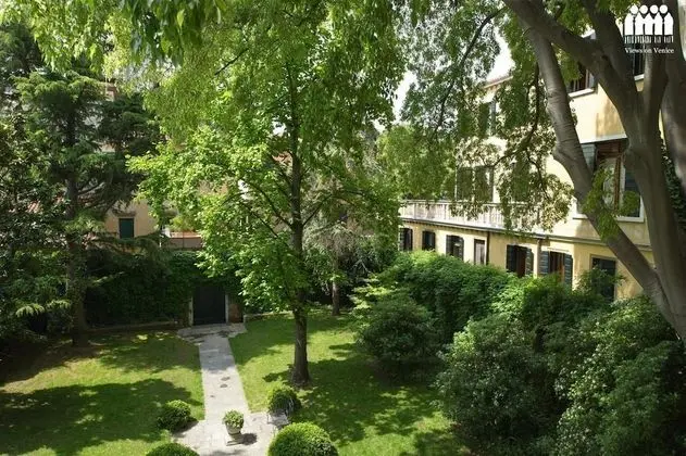 Ca Cerchieri Mezzanine