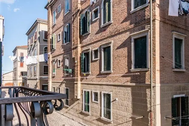 Ca' dei Mori Venetian Atmosphere