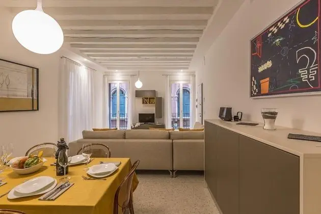 Ca Rossini 1 Apartment