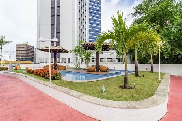 CA01 Flat 500m from Salvador Shopping