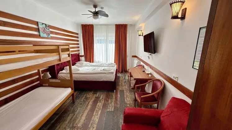 Cabana Sura Getilor Arinis - Öne Çıkan Resim