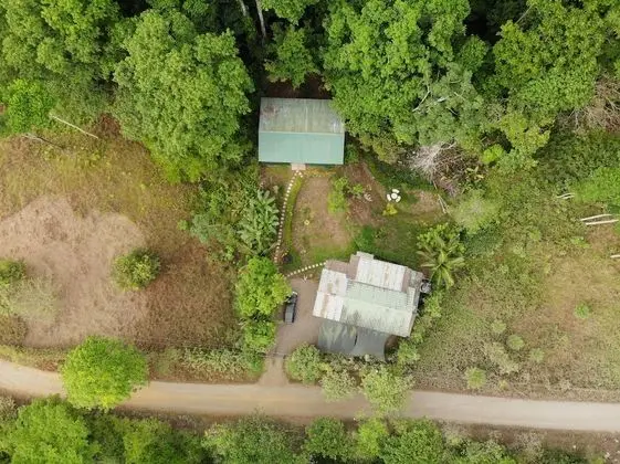 Cabañas Bajo Bosque Drake