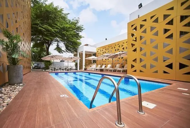 The Cabin Hotel