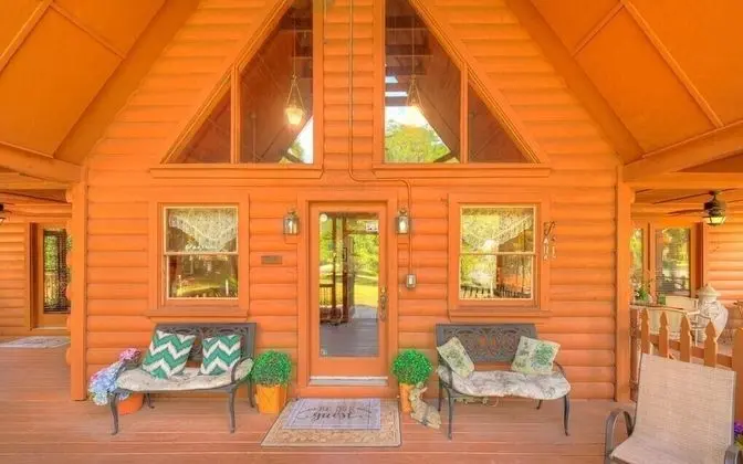 Cabin On The Lake