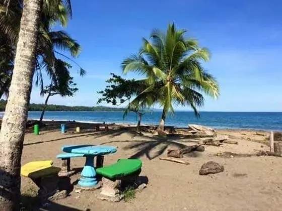 Cabinas Manzanillo Caribe Sur CR - Plaj