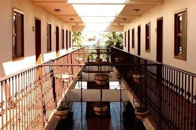 Cabo Cush Hotel - Dış Mekan