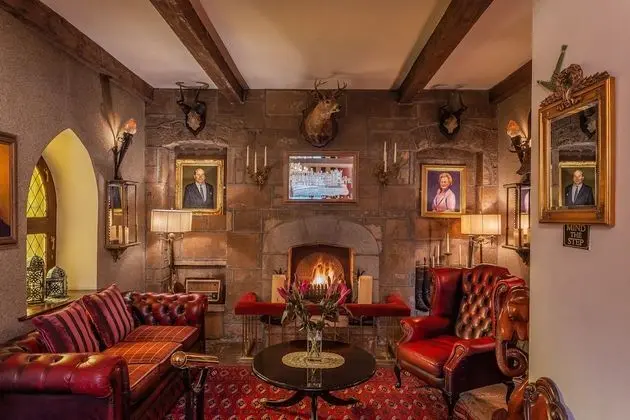 Cabra Castle Hotel - Lobi