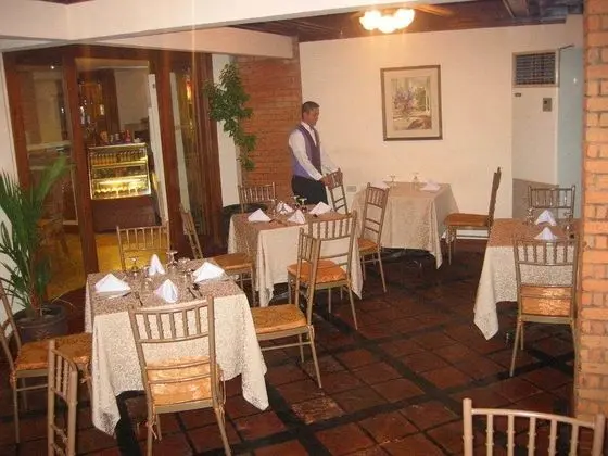 Villa Caceres Hotel