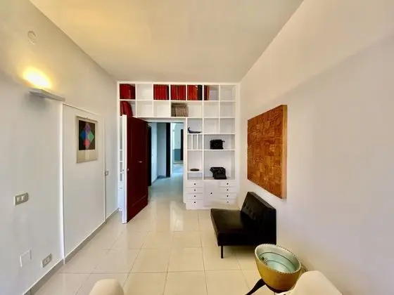 Cache-nez, Piazza Dante Napoli