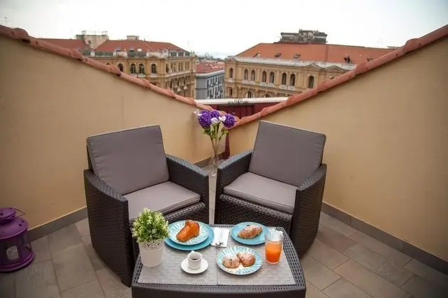 CAESAR b&b NAPOLI