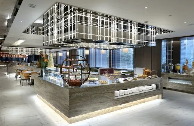 Caesar Park Hotel Banqiao - Yeme / İçme