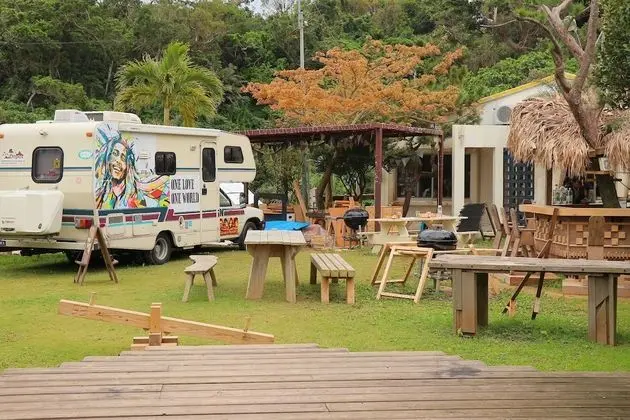 Cafe Bar & Hostel GoMe