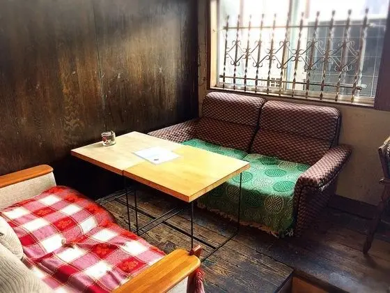 Cafe & Guest House sofarii - Hostel - Lobi