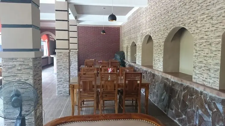 Café Johan Home Stay Senggigi - Yerinde Yemek